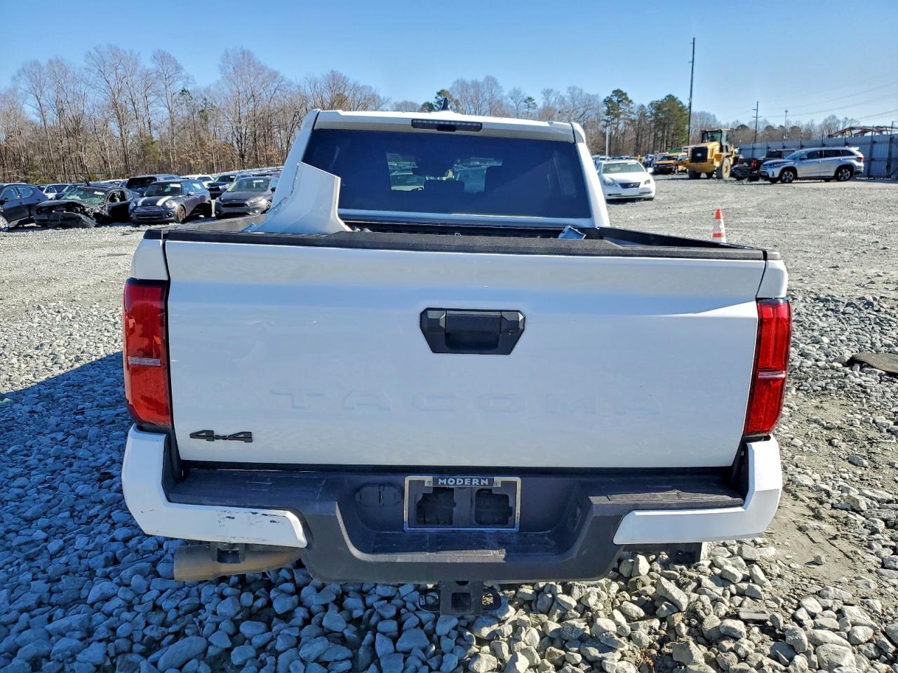 2024 TOYOTA TACOMA DOUBLE CAB photo 6