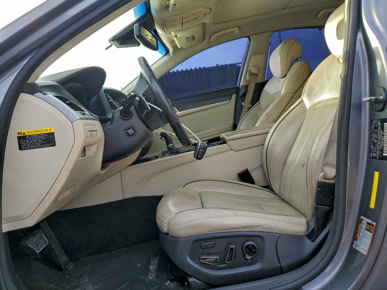 2015 HYUNDAI GENESIS 5.0L photo 7
