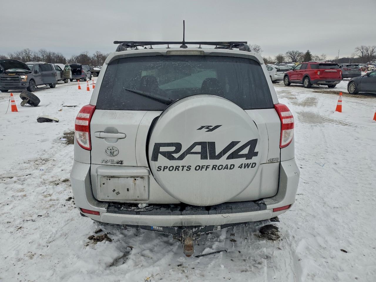 2011 TOYOTA RAV4 photo 16