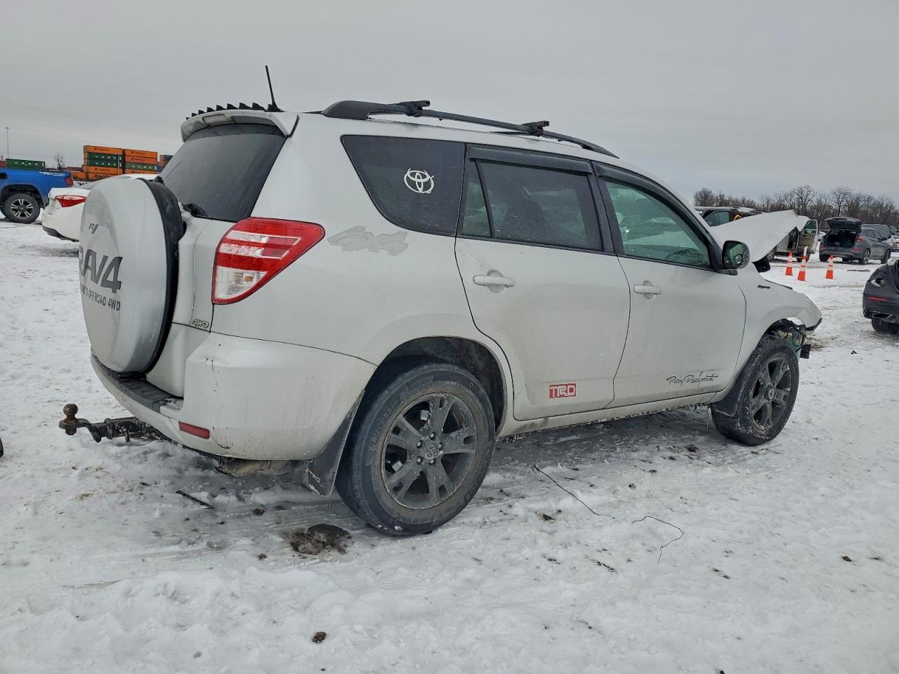 2011 TOYOTA RAV4 photo 7