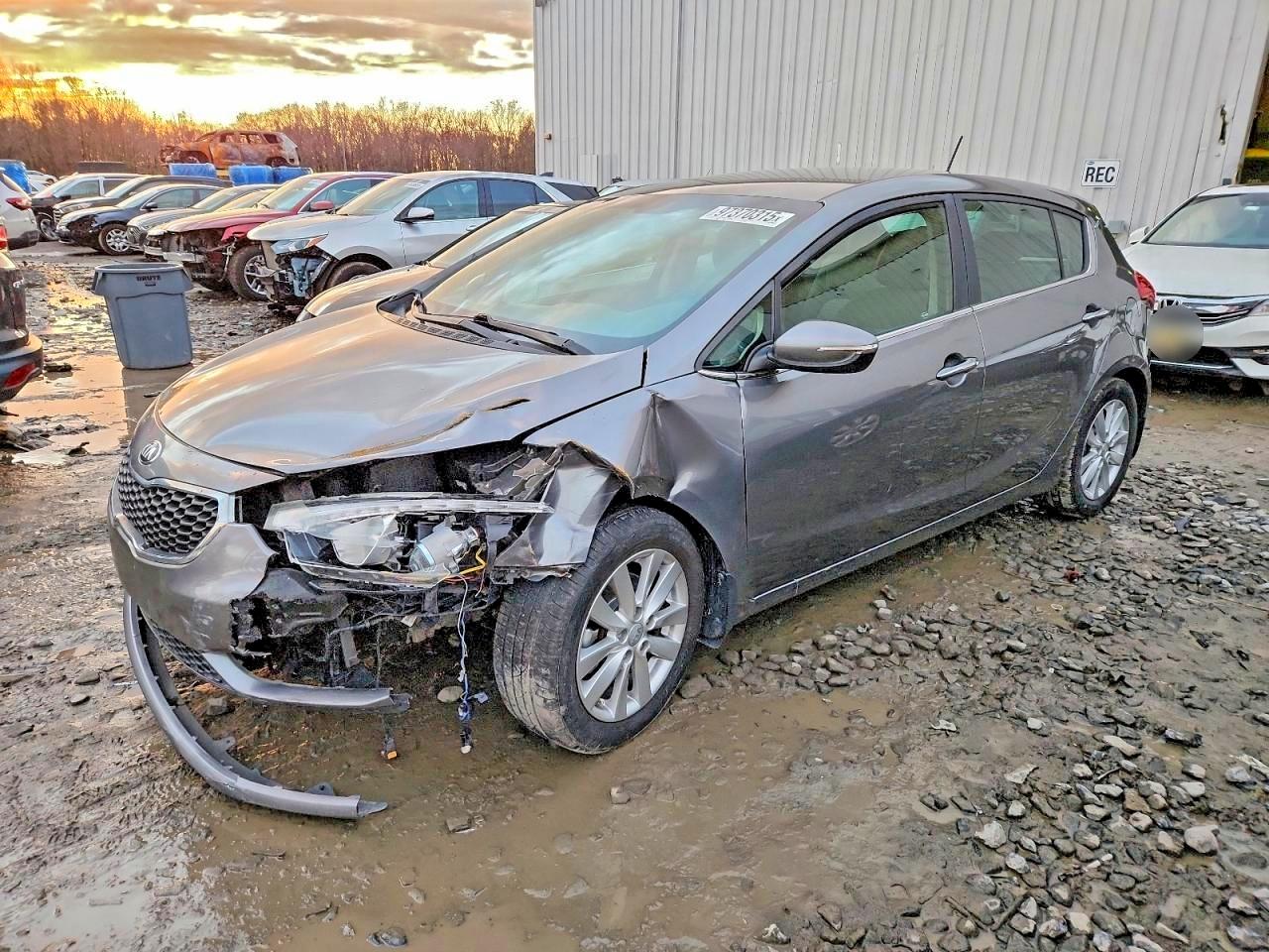 2015 KIA FORTE