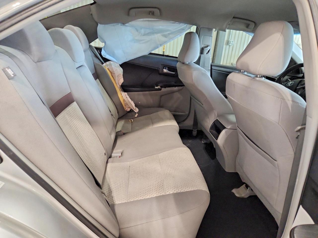 2012 TOYOTA CAMRY BASE photo 28