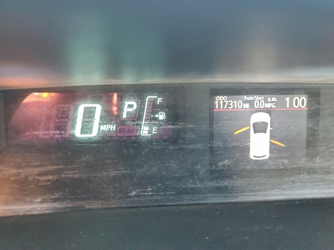 2014 TOYOTA PRIUS C photo 25