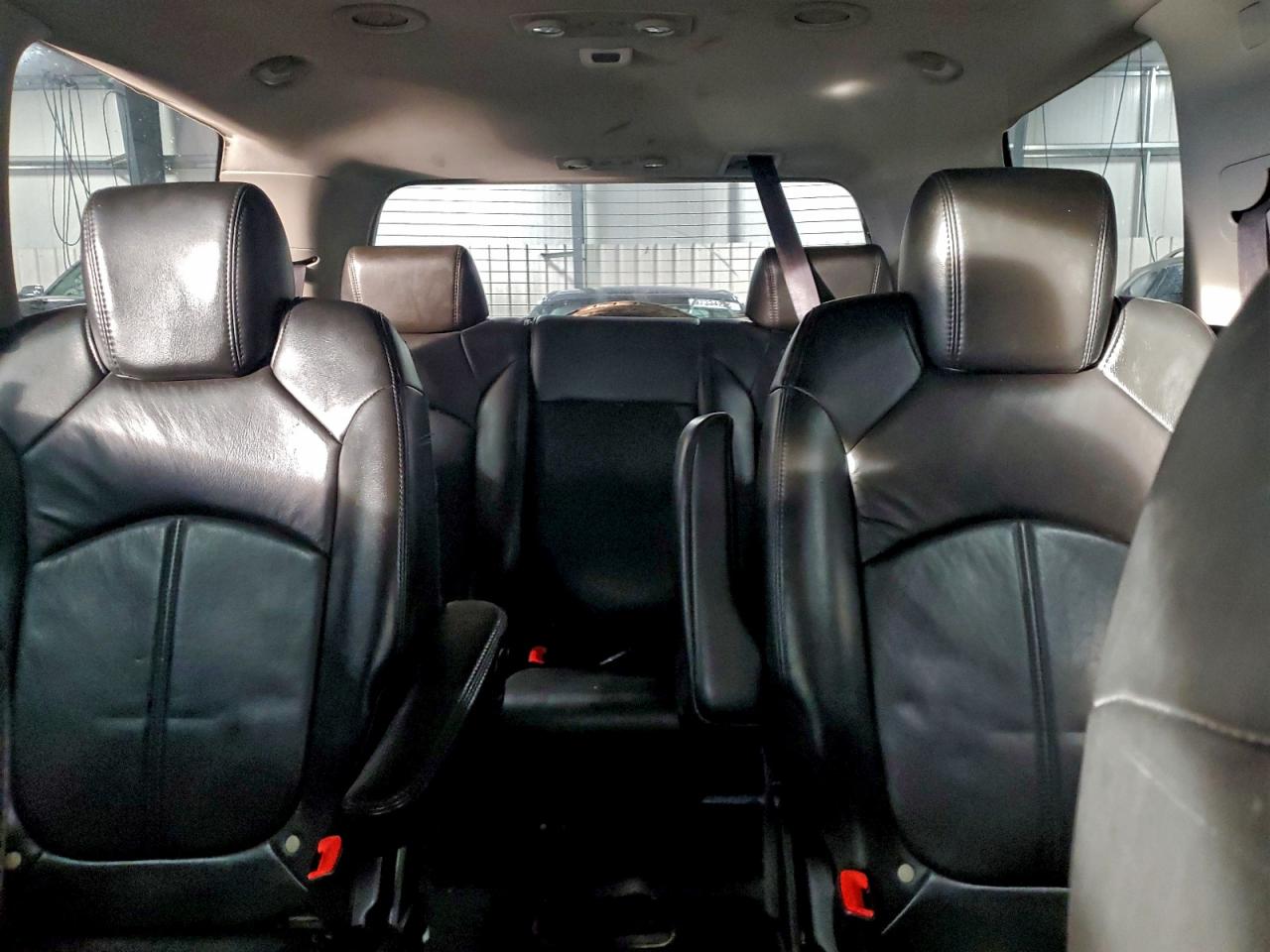 2007 GMC ACADIA SLT-2 photo 19