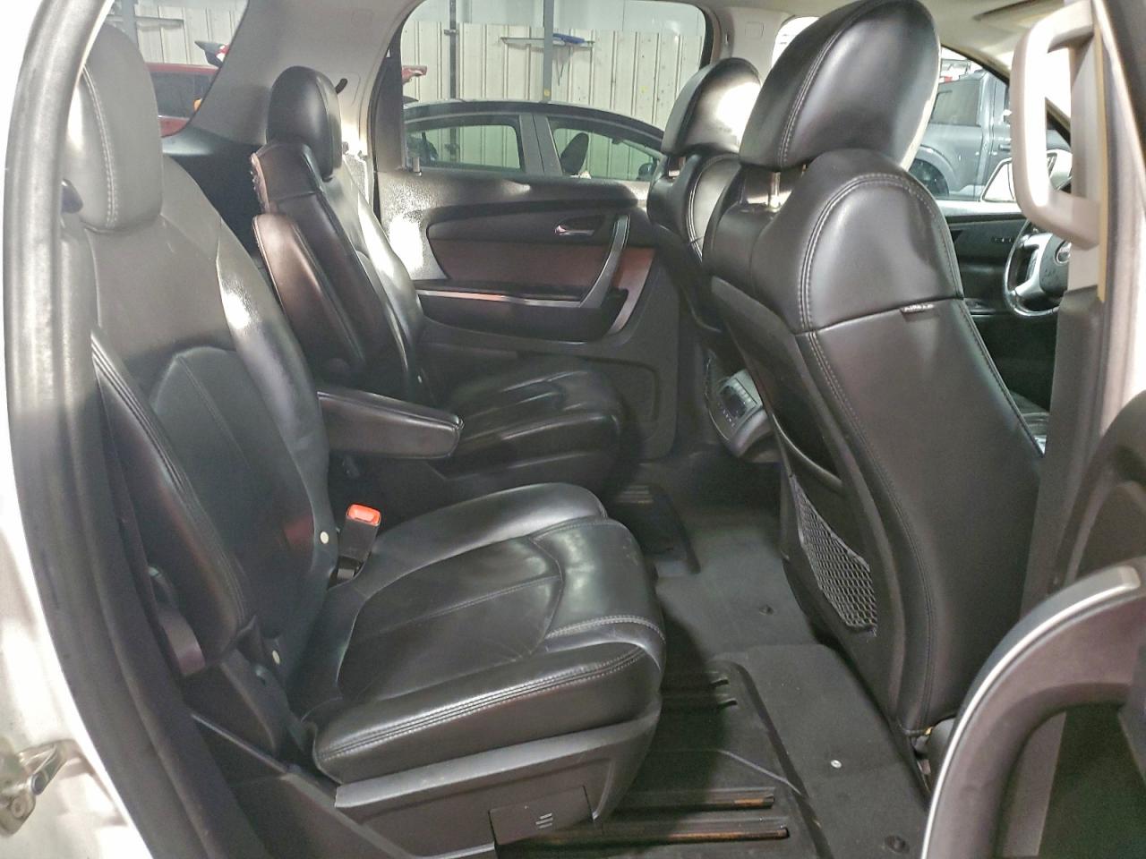 2007 GMC ACADIA SLT-2 photo 21