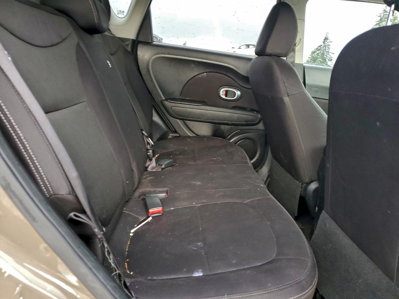 2015 KIA SOUL photo 19