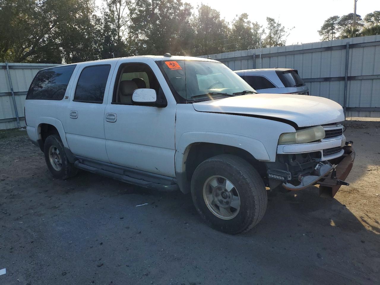 2004 CHEVROLET SUBURBAN K1500 photo 4