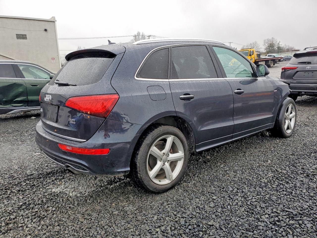 2017 AUDI Q5 PREMIUM PLUS photo 3