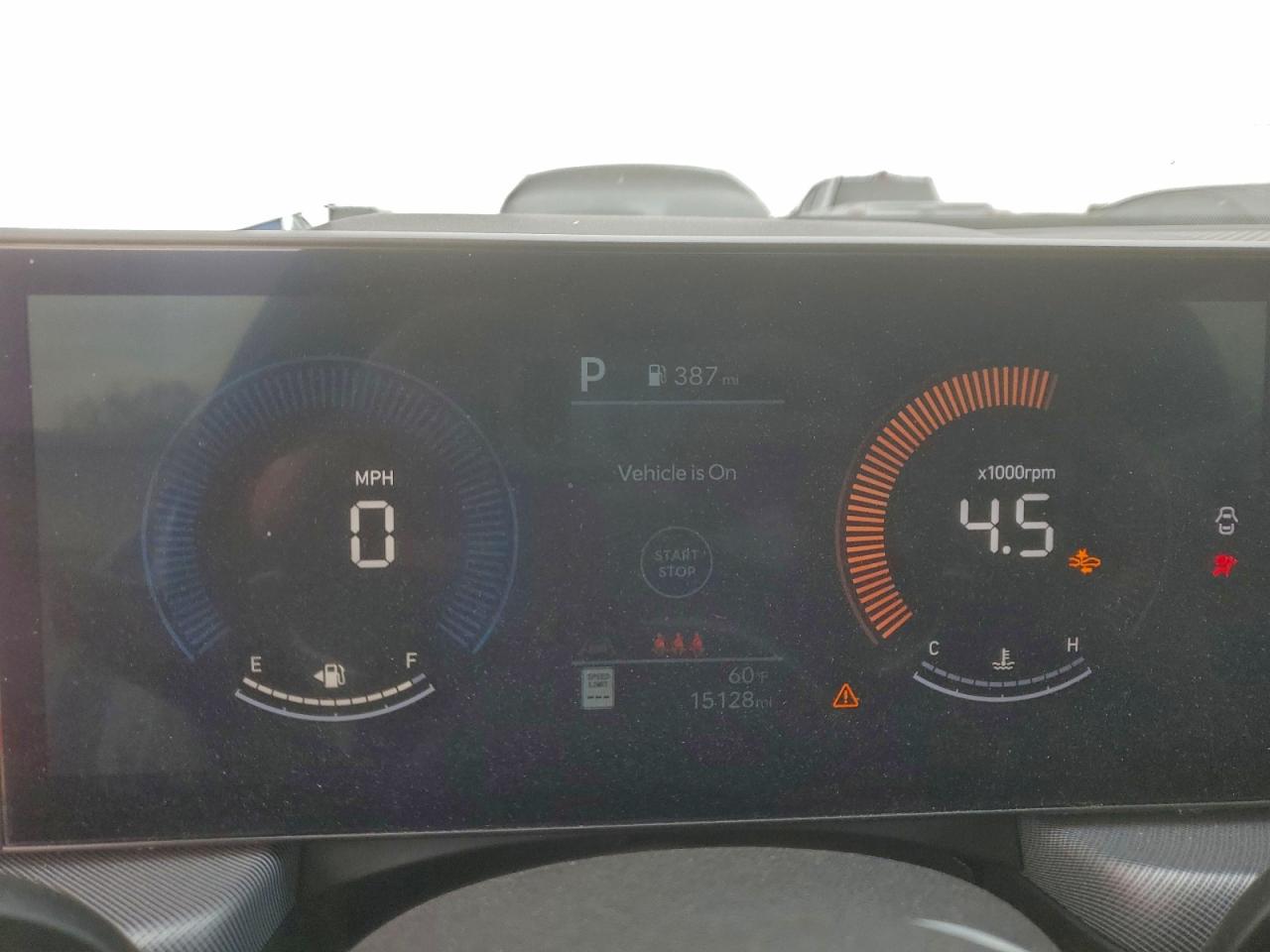 2024 HYUNDAI SONATA SEL photo 9