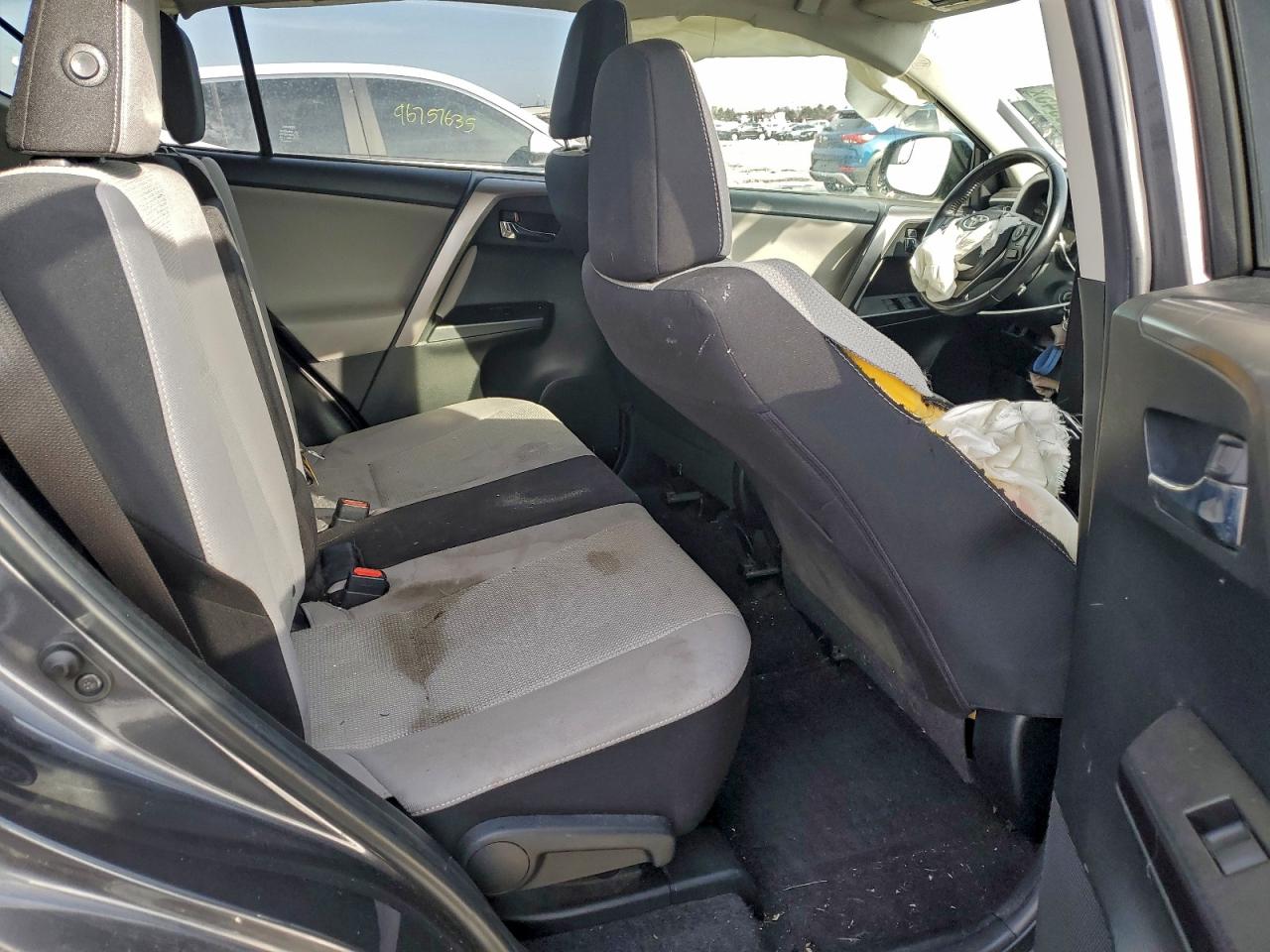 2017 TOYOTA RAV4 XLE photo 19
