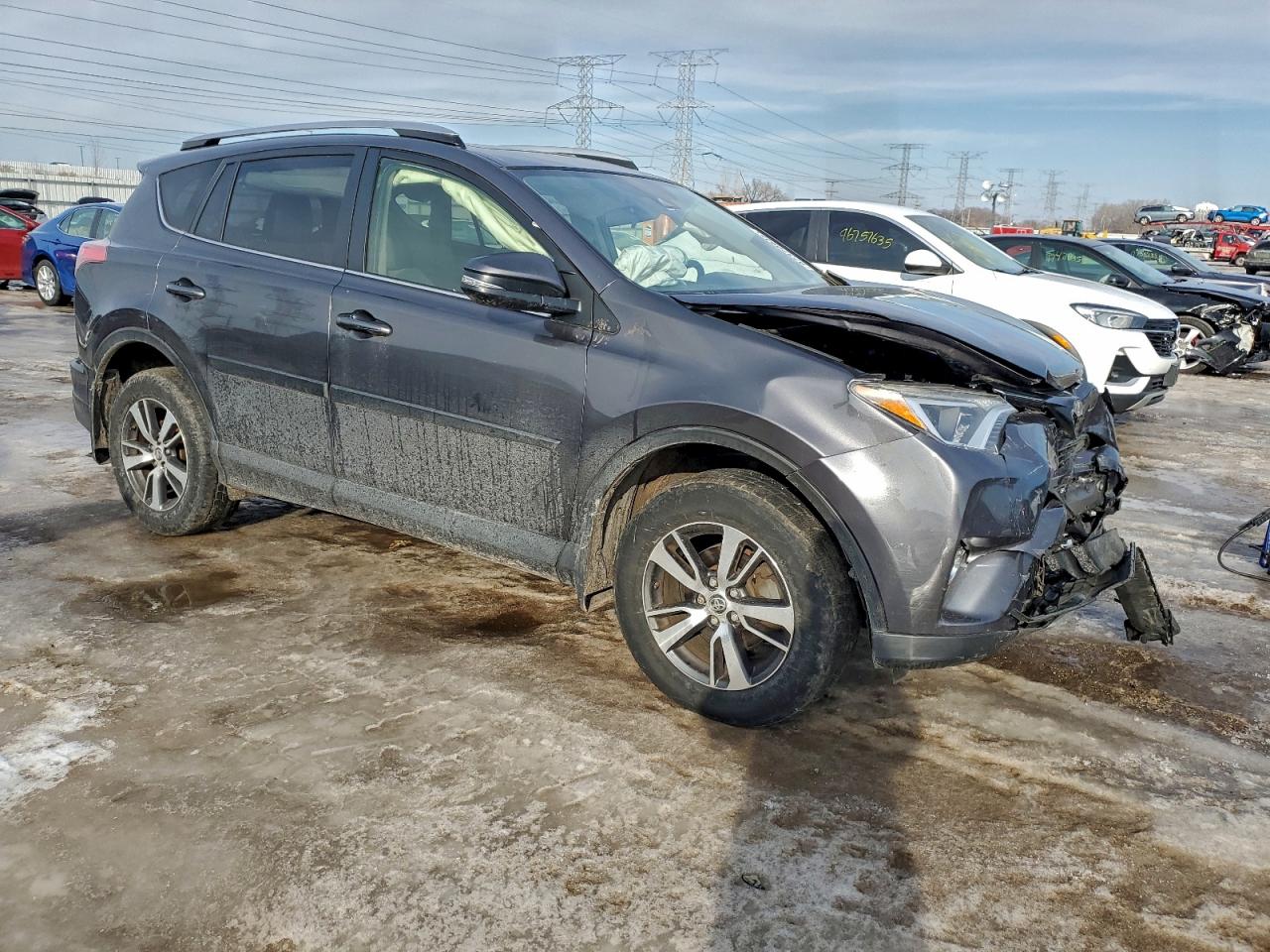 2017 TOYOTA RAV4 XLE photo 7