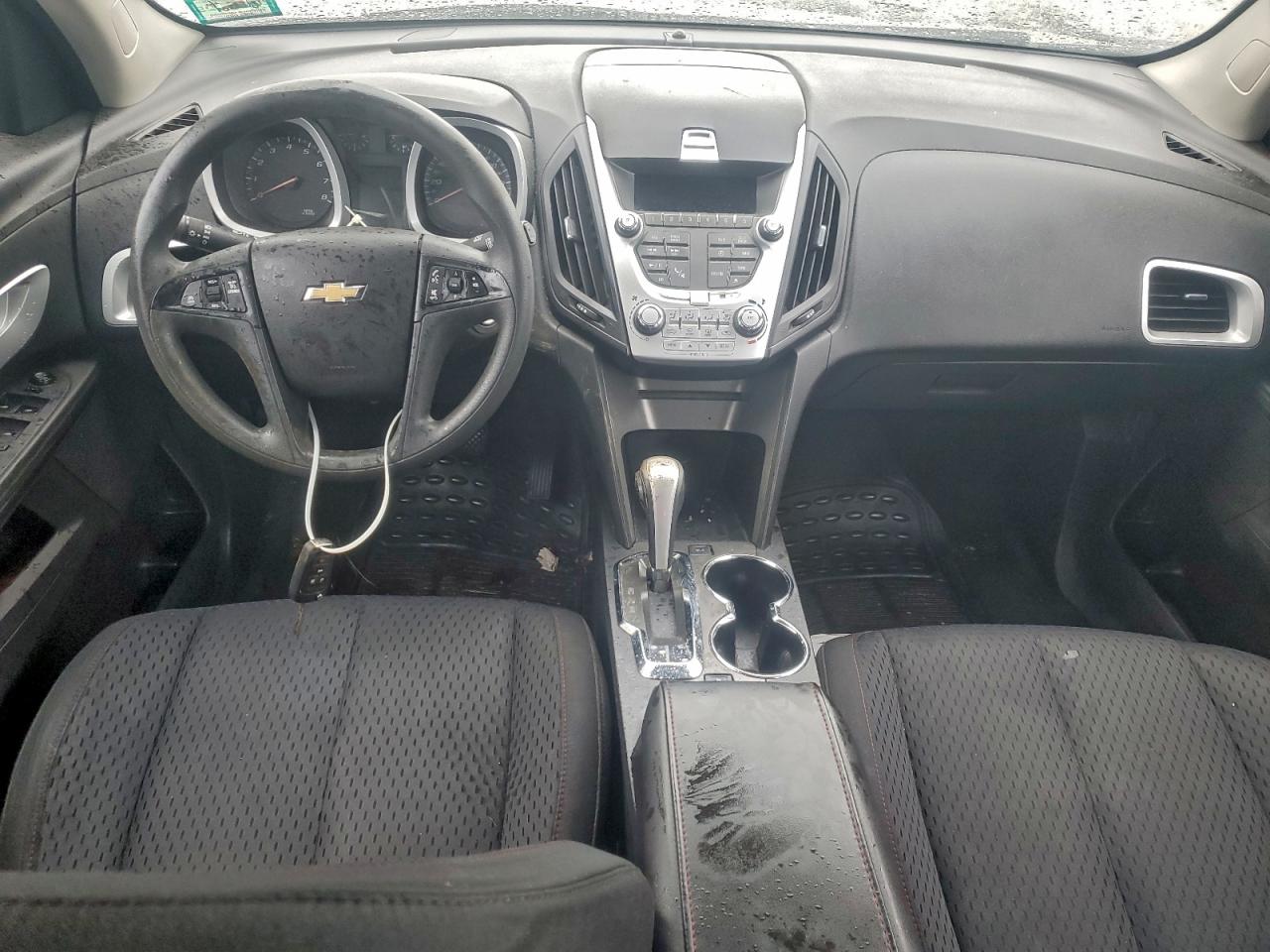 2013 CHEVROLET EQUINOX LS photo 8
