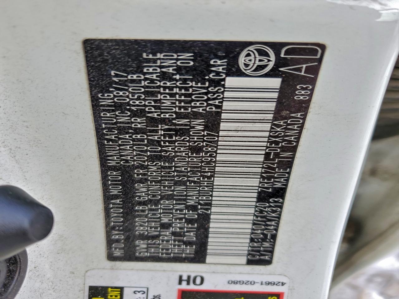 2017 TOYOTA COROLLA L photo 12