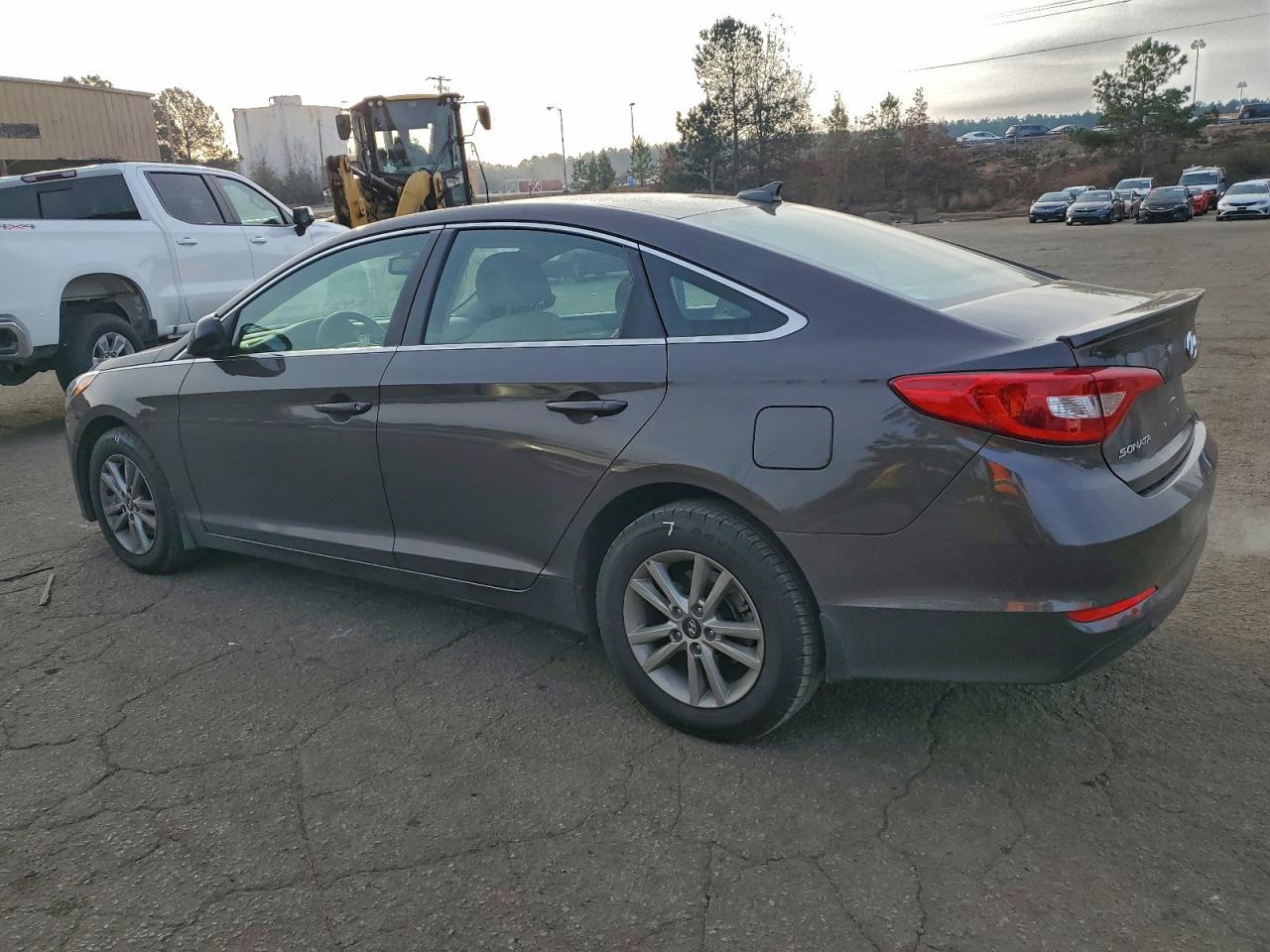 2017 HYUNDAI SONATA SE photo 3