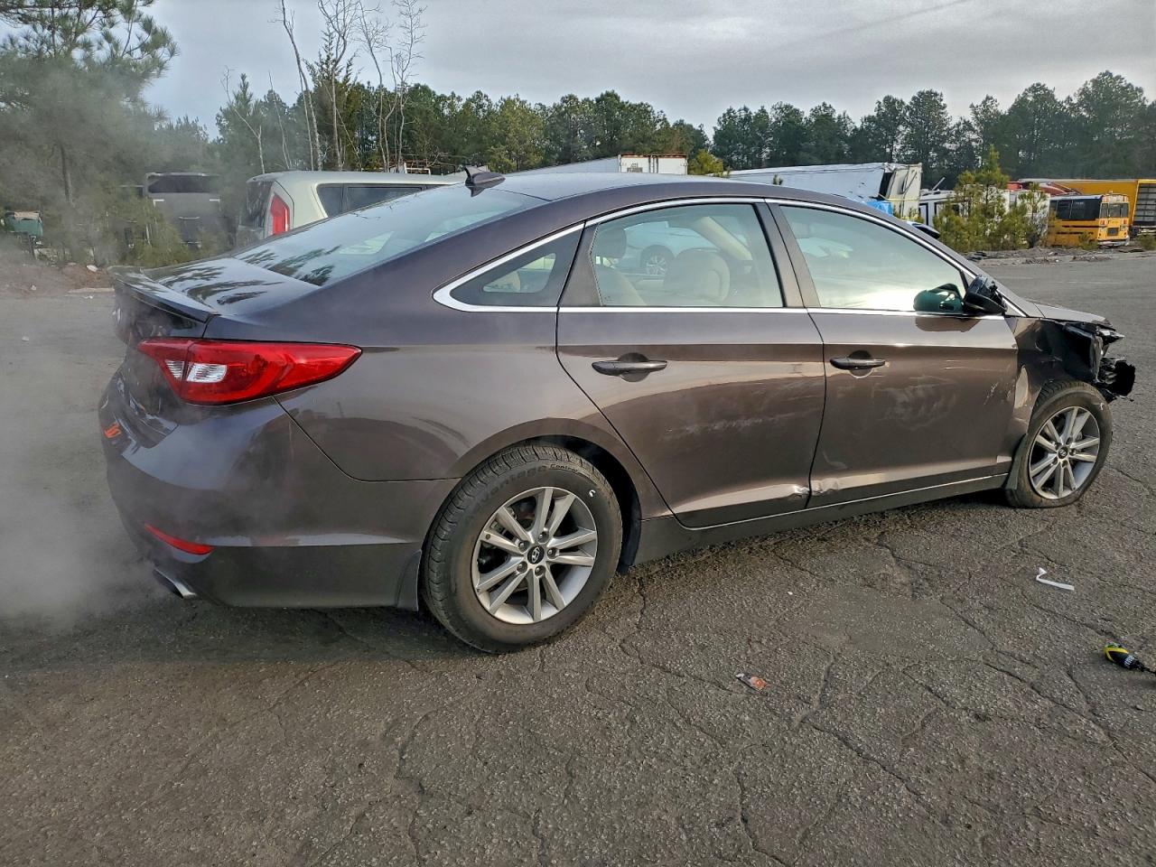 2017 HYUNDAI SONATA SE photo 5