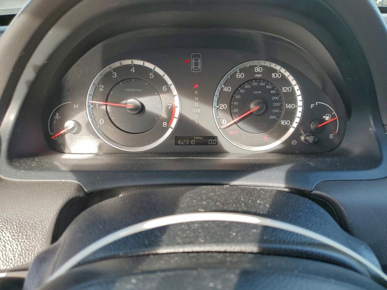 2009 HONDA ACCORD LXP photo 9