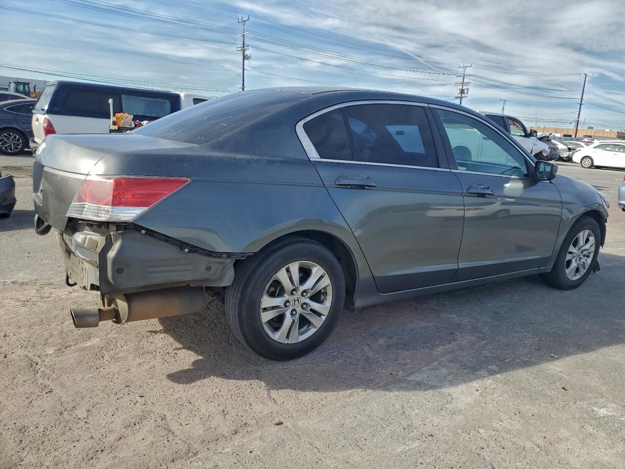 2009 HONDA ACCORD LXP photo 3