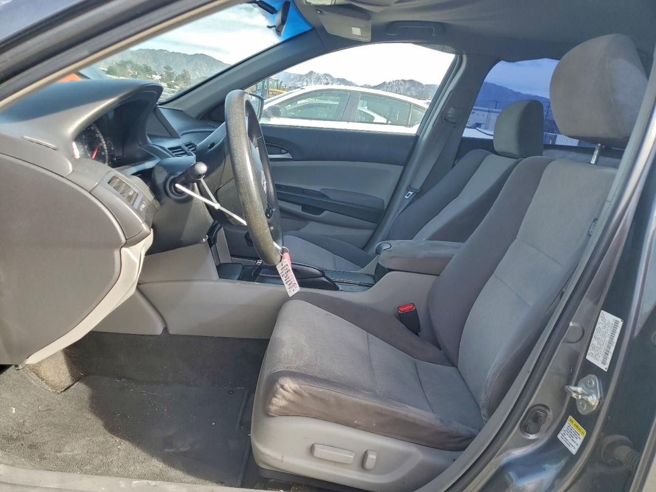 2009 HONDA ACCORD LXP photo 7
