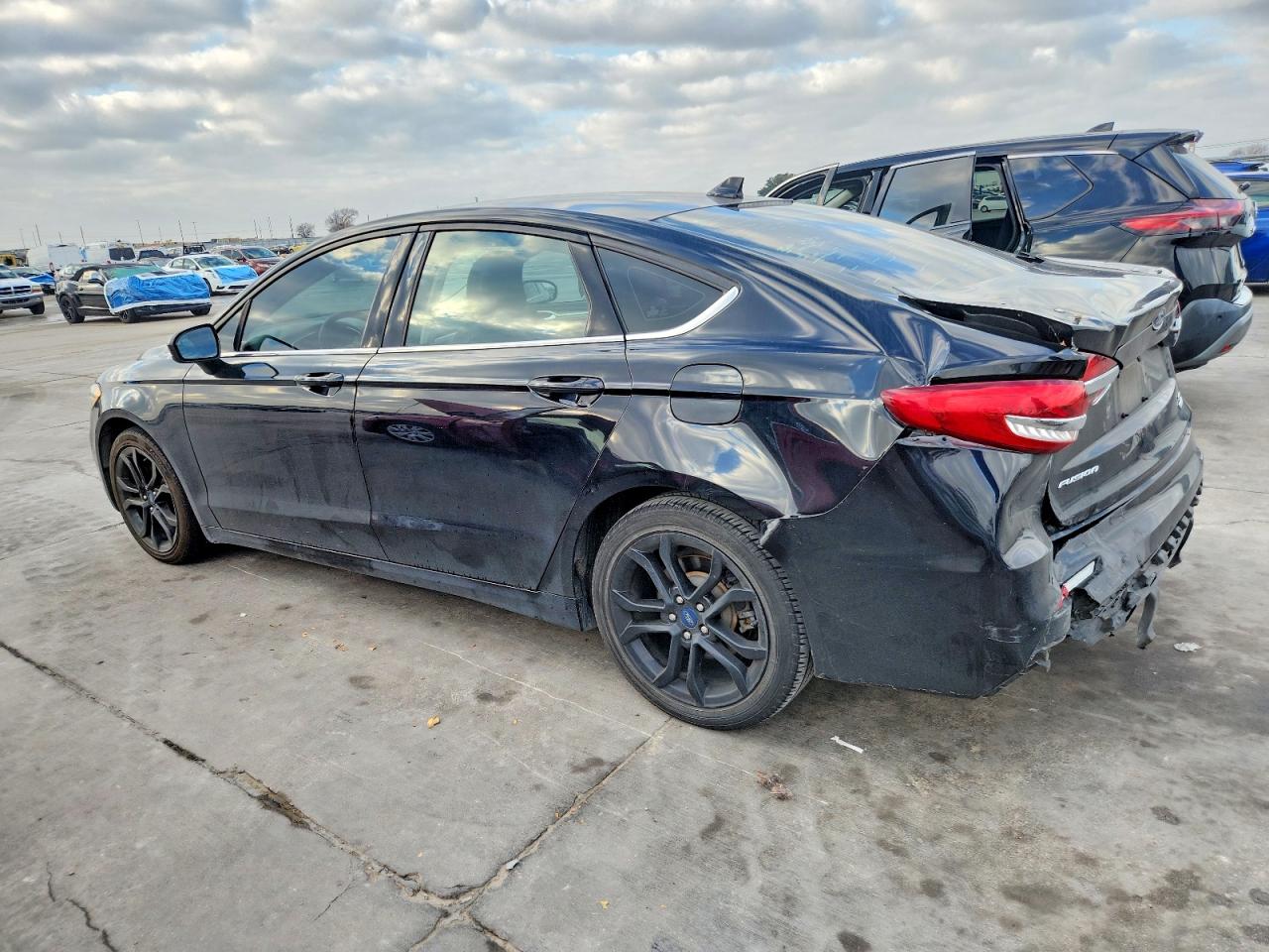 2019 FORD FUSION SE photo 3