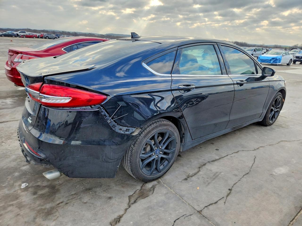 2019 FORD FUSION SE photo 5