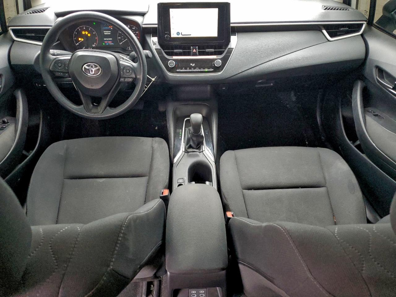 2025 TOYOTA COROLLA LE photo 22