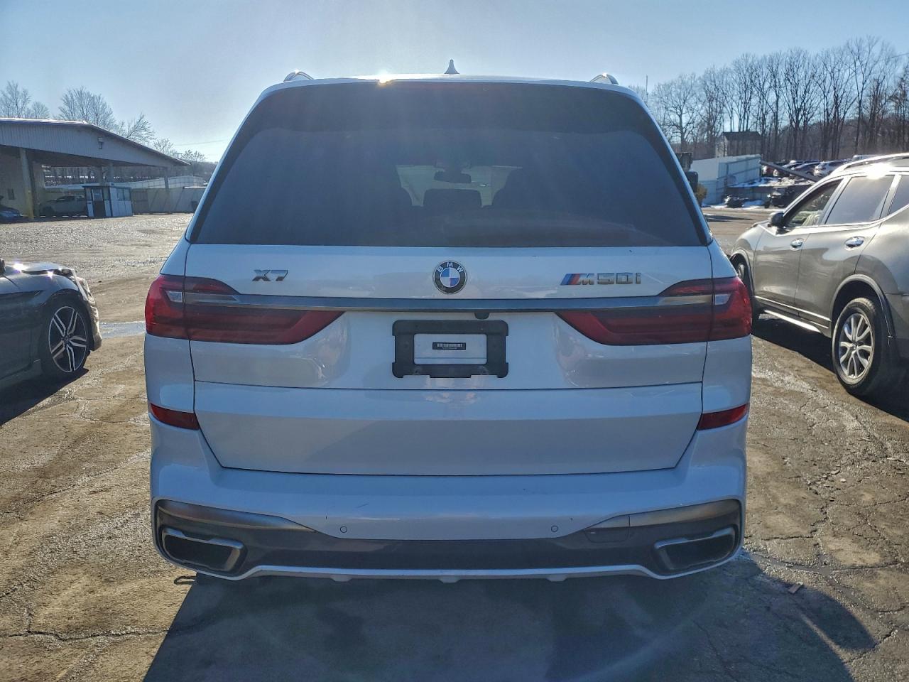 2022 BMW X7 M50I photo 6