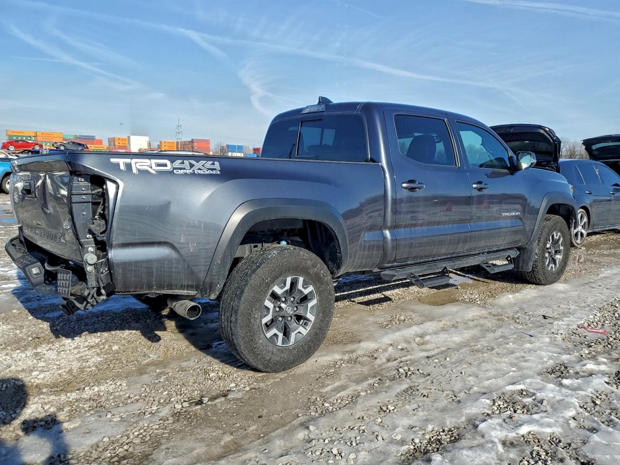 2022 TOYOTA TACOMA DOUBLE CAB photo 3