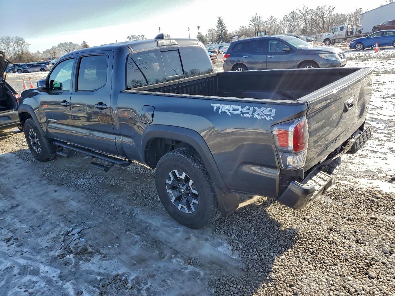 2022 TOYOTA TACOMA DOUBLE CAB photo 2