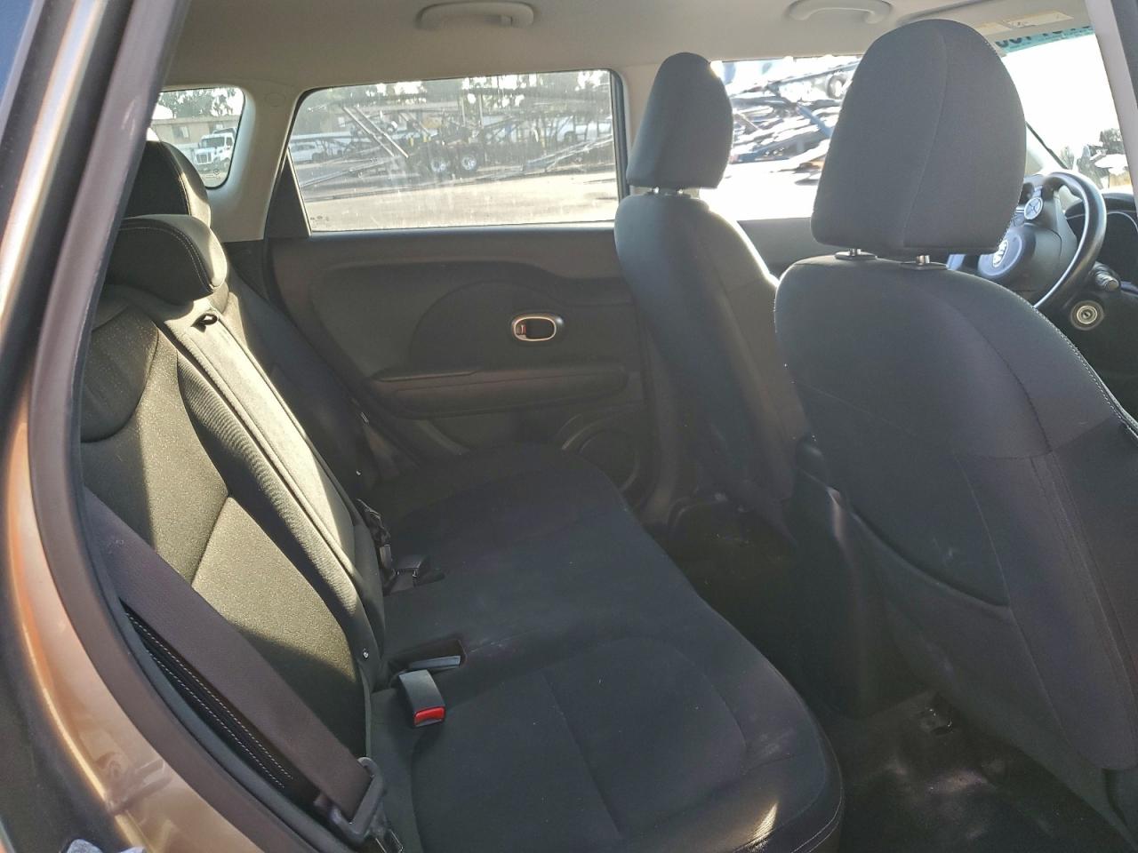 2014 KIA SOUL photo 19