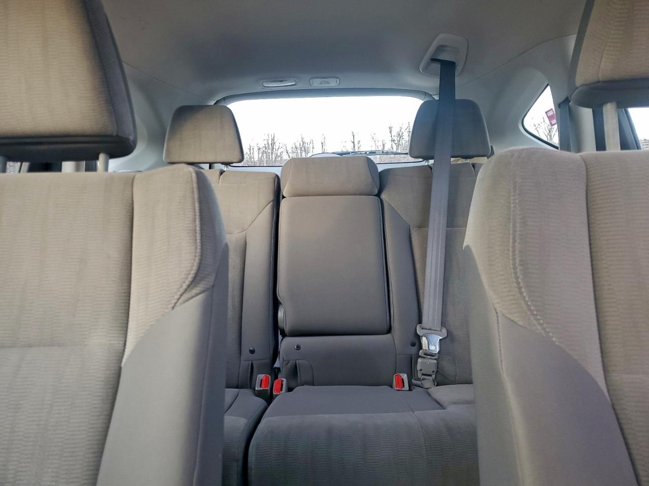 2013 HONDA CR-V LX photo 19