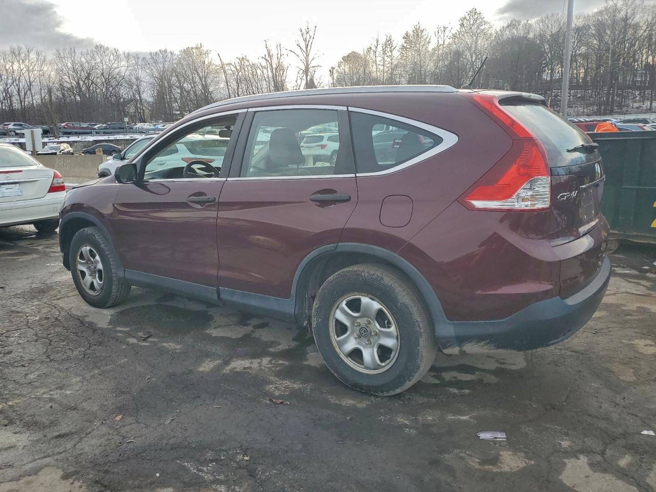 2013 HONDA CR-V LX photo 3