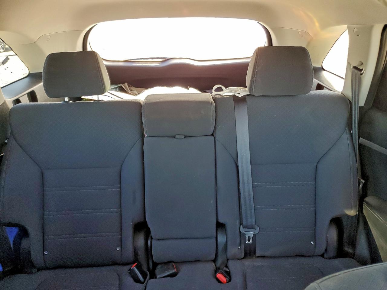 2017 KIA SORENTO LX photo 28