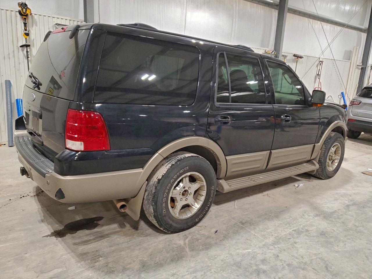 2004 FORD EXPEDITION EDDIE BAUER photo 5