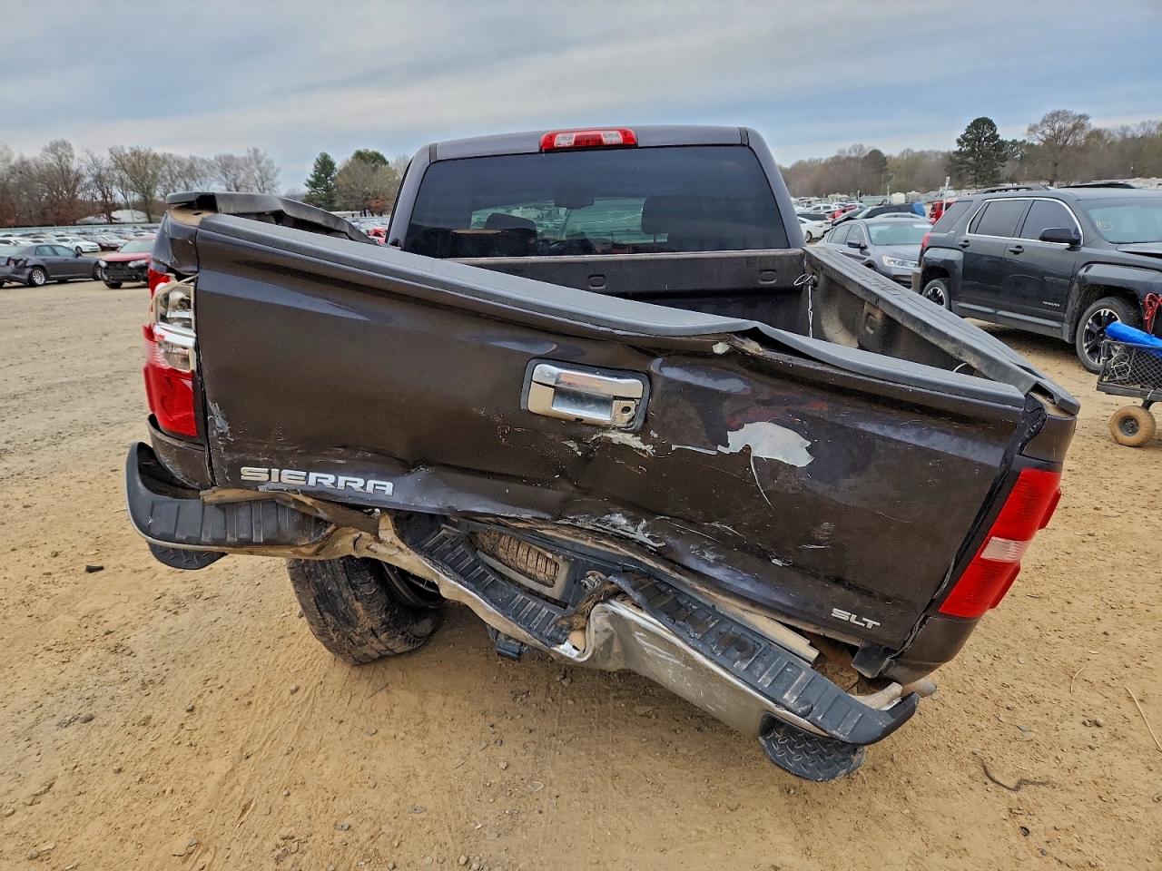 2015 GMC SIERRA K1500 SLT photo 16