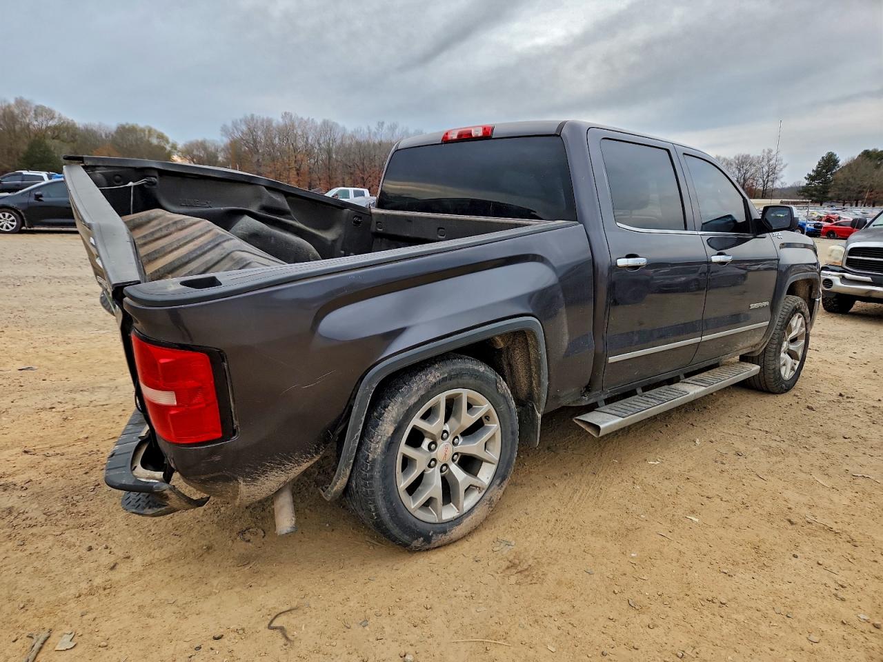 2015 GMC SIERRA K1500 SLT photo 7