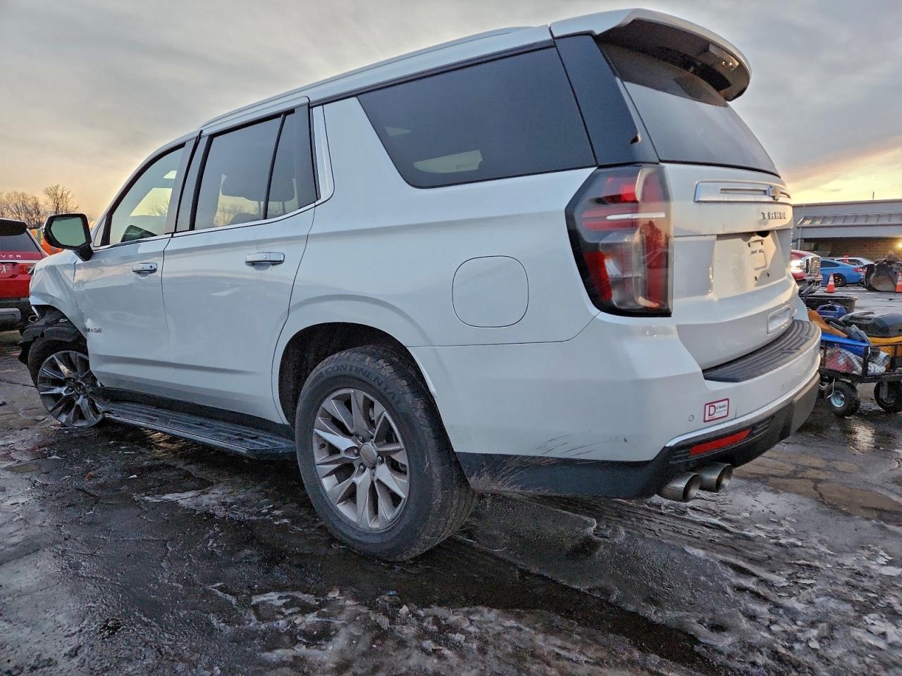 2023 CHEVROLET TAHOE K1500 PREMIER photo 4