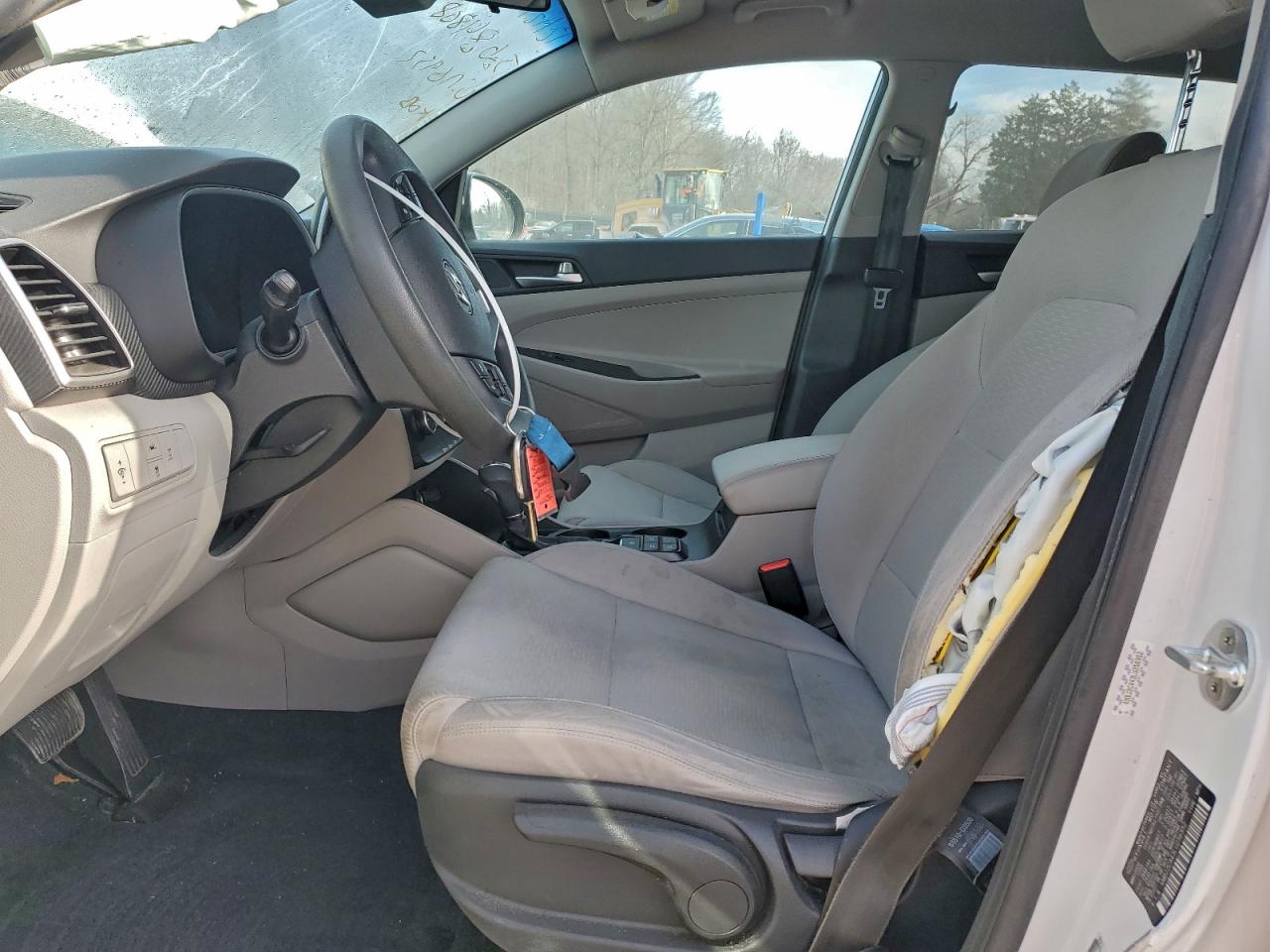 2020 HYUNDAI TUCSON SE photo 13