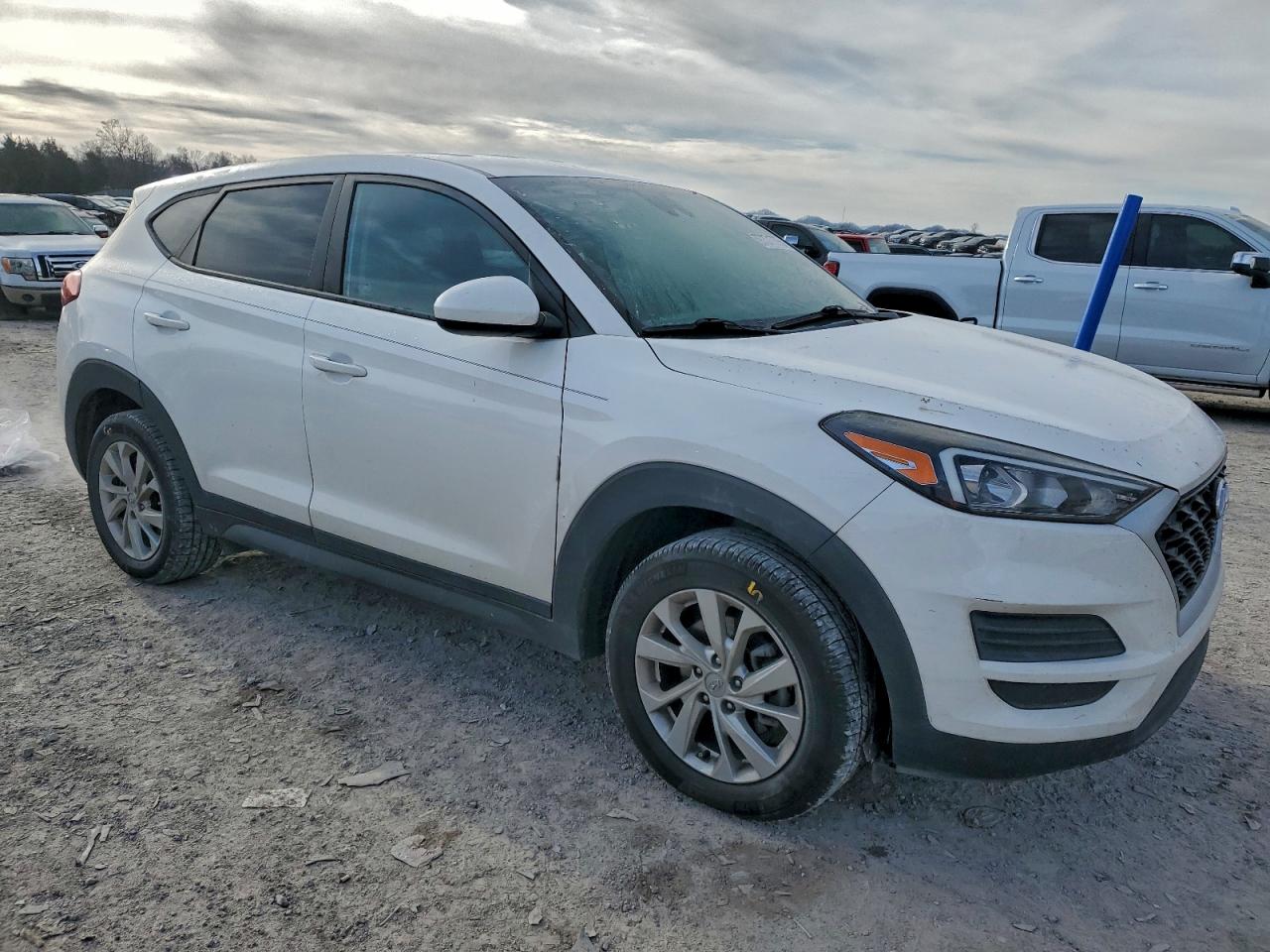 2020 HYUNDAI TUCSON SE photo 7