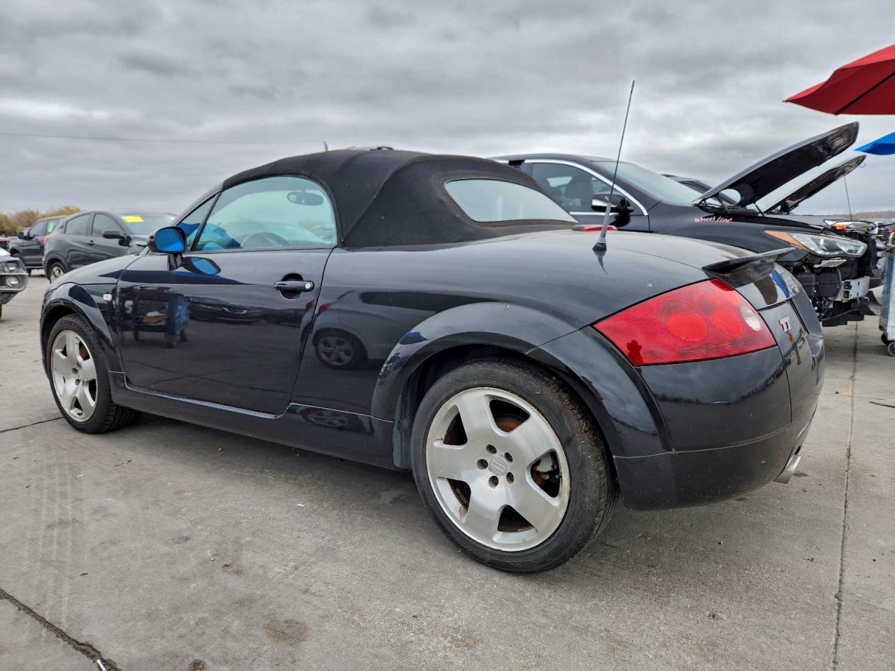 2001 AUDI TT QUATTRO photo 5