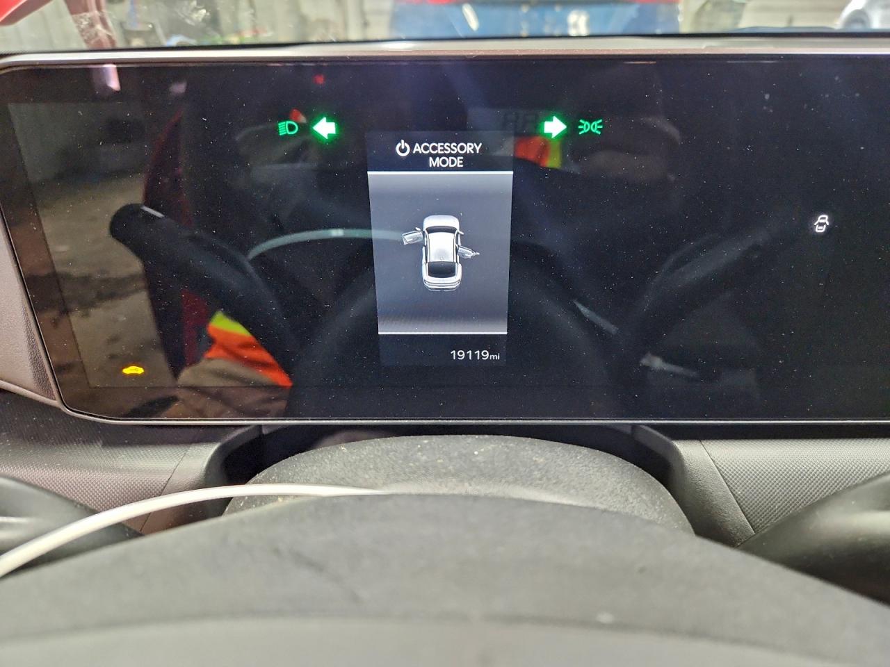 2025 KIA K4 LX photo 9