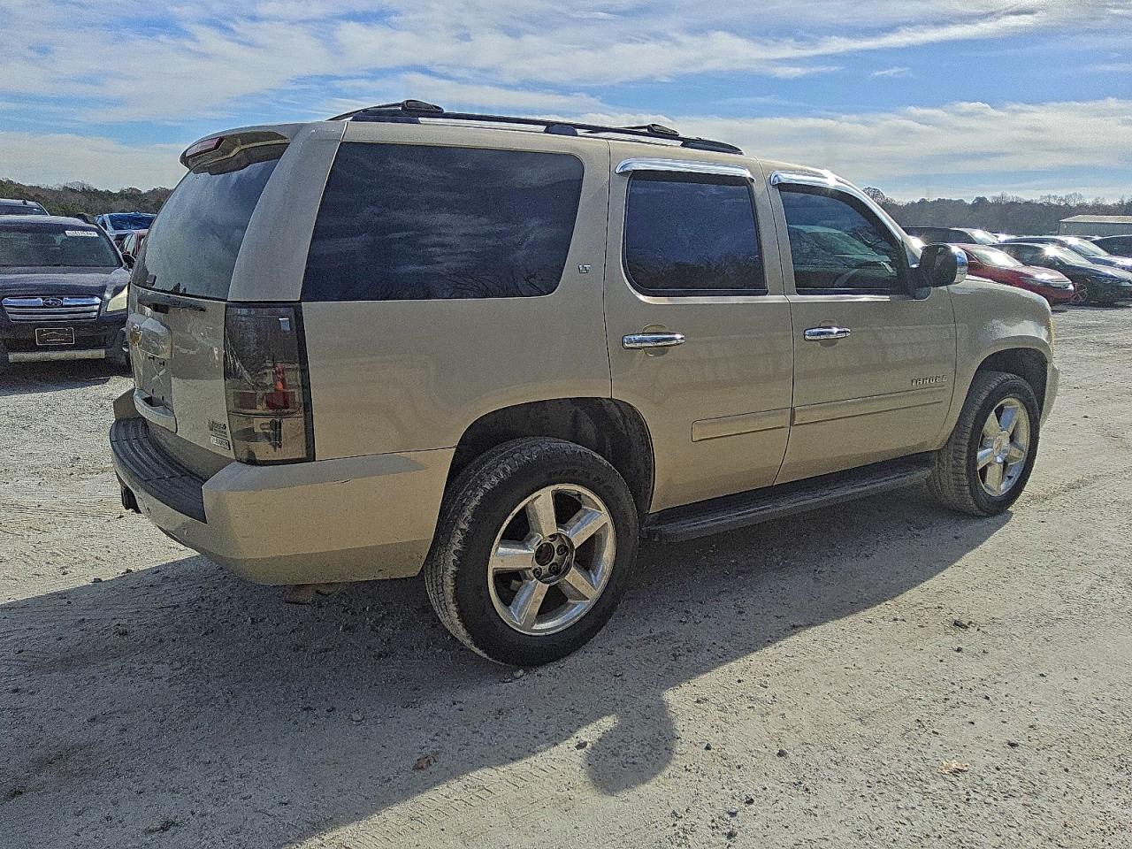 2008 CHEVROLET TAHOE C1500 photo 3