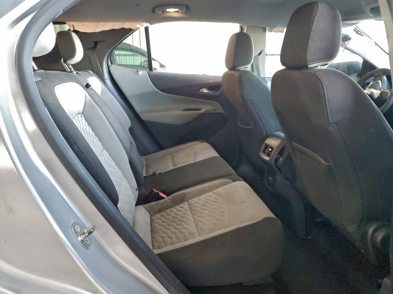 2018 CHEVROLET EQUINOX LS photo 21
