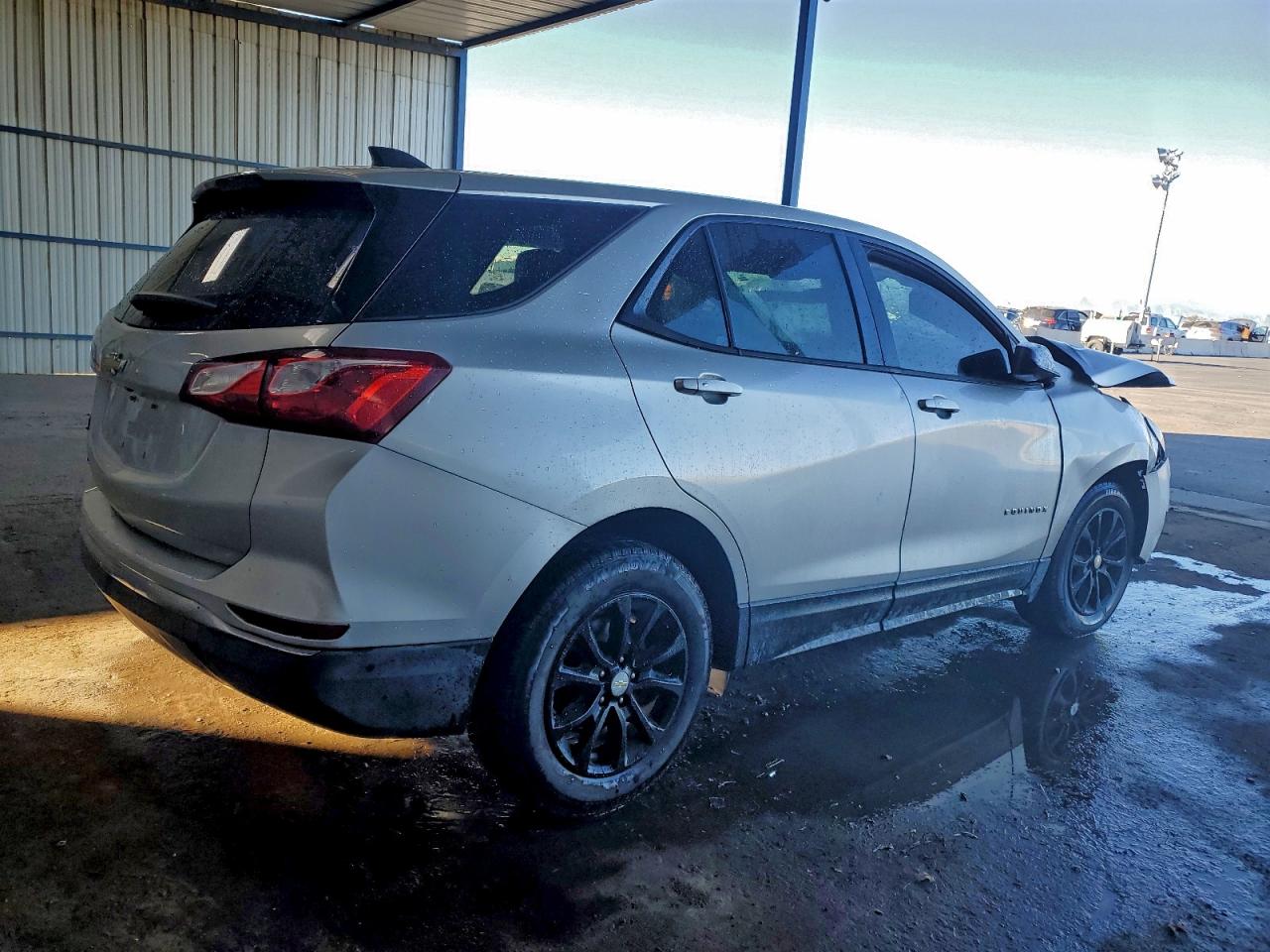 2018 CHEVROLET EQUINOX LS photo 5