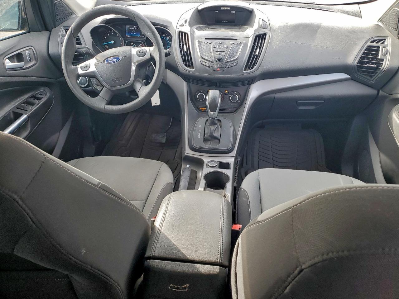 2016 FORD ESCAPE SE photo 8