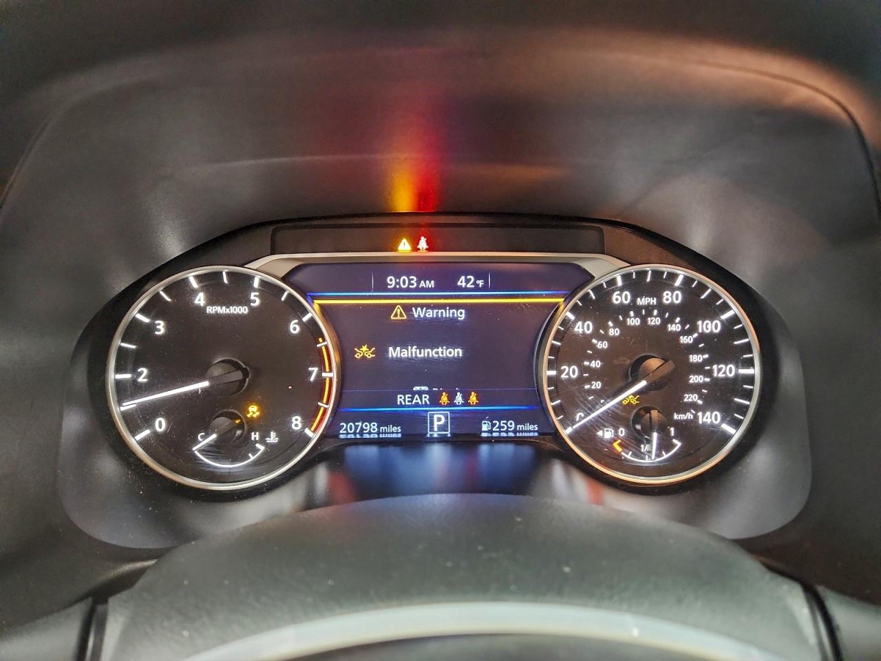 2025 NISSAN ALTIMA SV photo 9