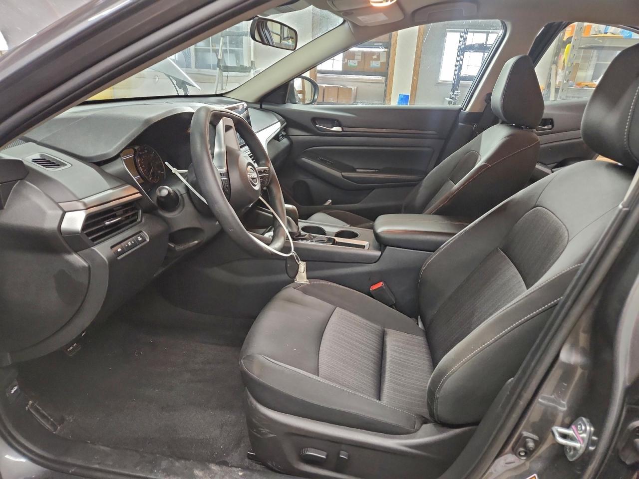 2025 NISSAN ALTIMA SV photo 7