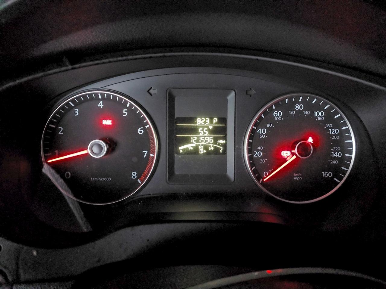 2012 VOLKSWAGEN JETTA SE photo 25