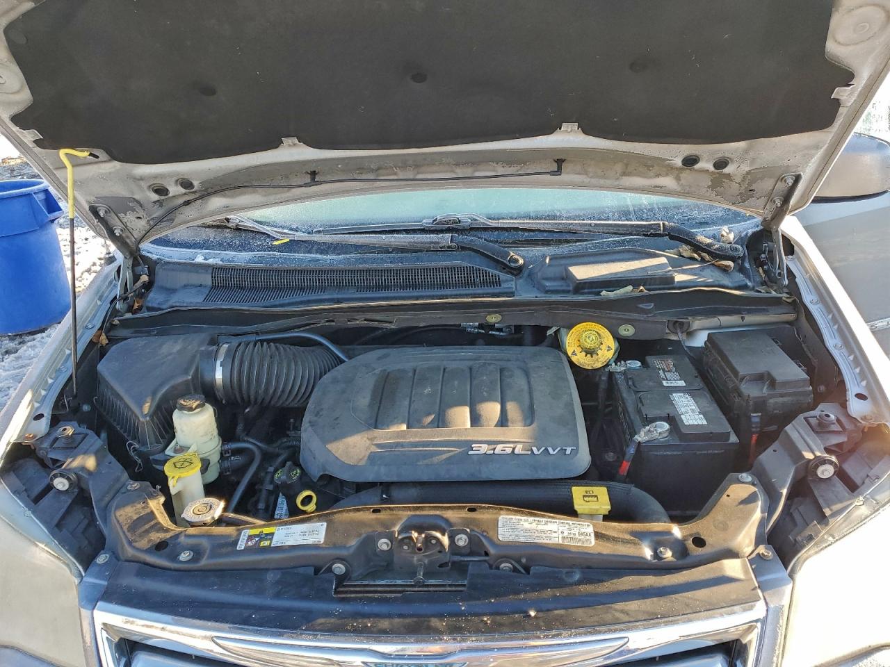 2013 CHRYSLER TOWN & COUNTRY TOURING photo 12