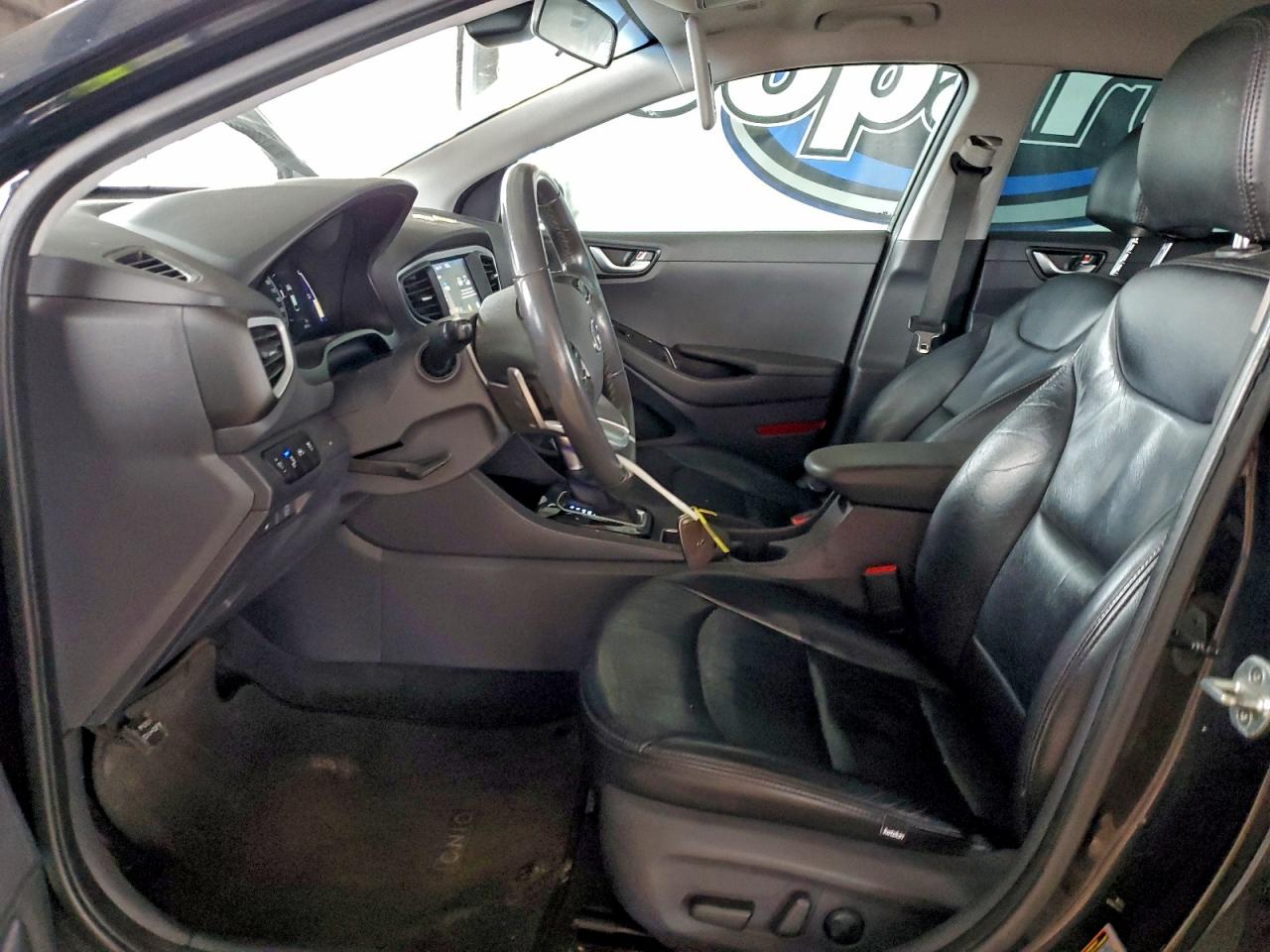 2019 HYUNDAI IONIQ SEL photo 7