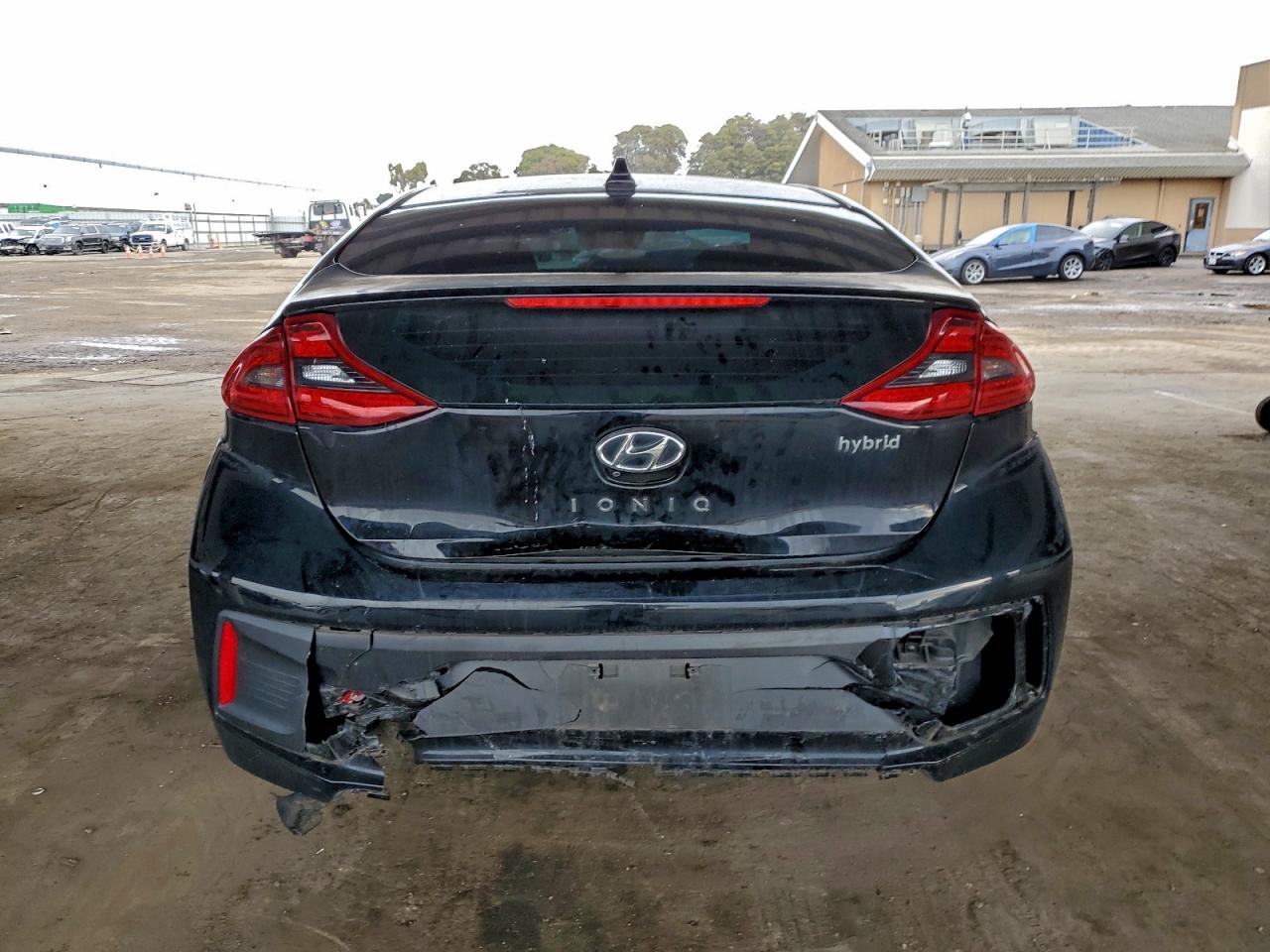 2019 HYUNDAI IONIQ SEL photo 6